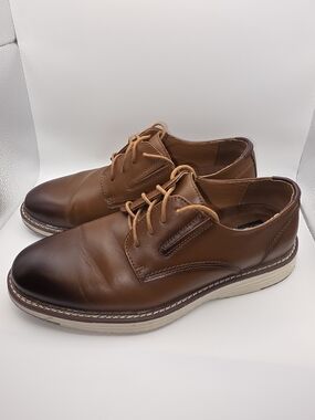 Men's Brown Leather Lace-Up Derby Shoes